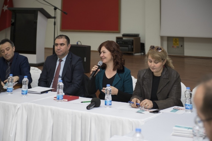 Mersin’deki Kadın Kooperatiflerinin Sorunları Masaya Yatırıldı