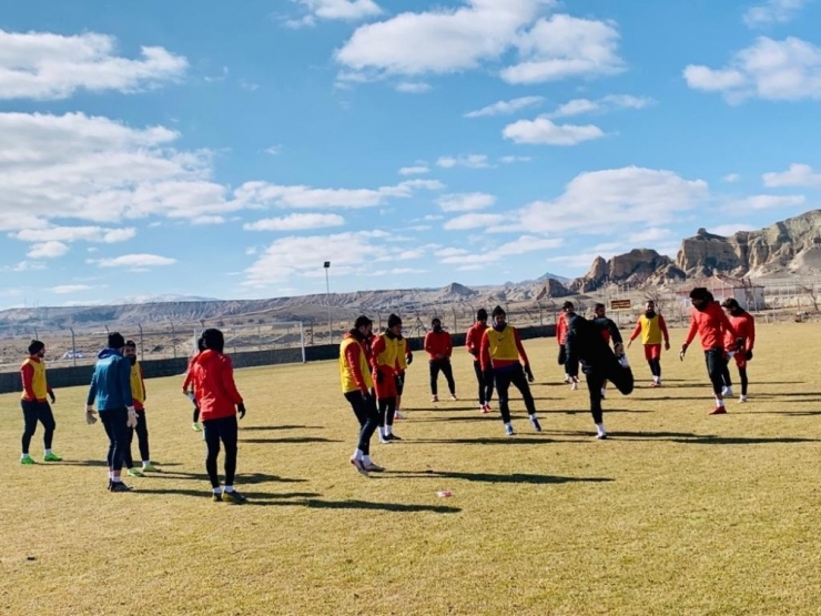 Nevşehir Belediyespor’da Osmaniyespor Deplasmanı İçin Hazırlıklar Sürüyor