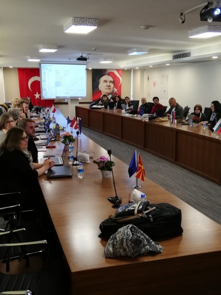 "Matematik Ve Teknoloji İle Veriden Bilgiye Öğrenme Yolculuğu" Projesi