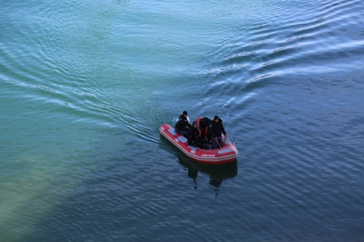 Kayıp Gülistan’ı Arama Çalışmaları Devam Ediyor