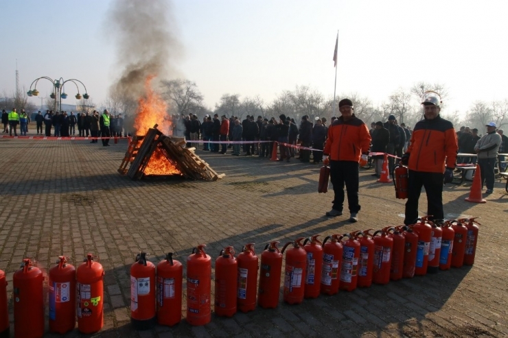 Barınma Evinde Nefes Kesen Yangın Tatbikatı