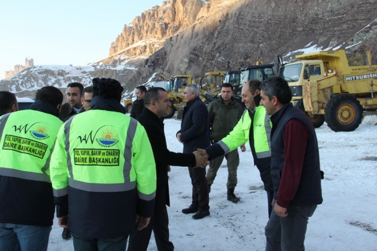 Genel Sekreter Türkman Şantiyelerde İncelemelerde Bulundu