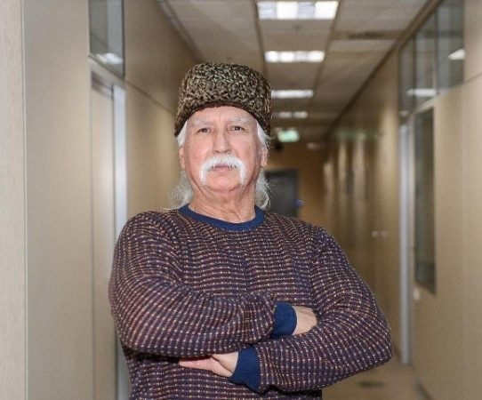 Prof. Dr. Şener Üşümezsoy: "Manisa İçin Tehlike Geçmedi"