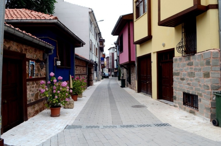 Osmangazi Yapıyor, Bursa Övünüyor