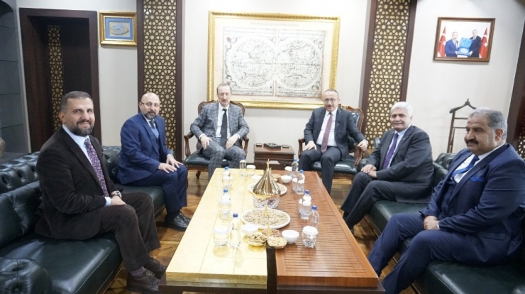 Ulaştırma Ve Altyapı Bakan Yardımcısı Enver İskurt Valiliği Ziyaret Etti