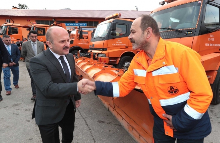 Vali Varol, Karayolları Tesislerini İnceledi