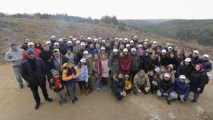 İdo Ailesi 2 Bin Fidan Dikti