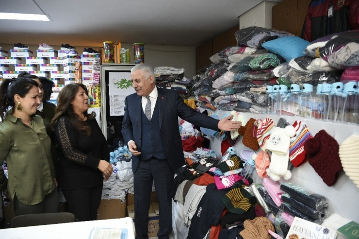 Dsi’den Diyarbakır Ve Kütahya’ya Yardım Eli