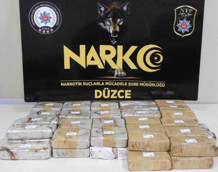 Düzce’de Uyuşturucu Operasyonunda 5 Tutuklama