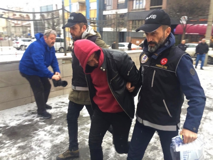 Narkotim’in Uyuşturucuyla Mücadelesi Devam Ediyor