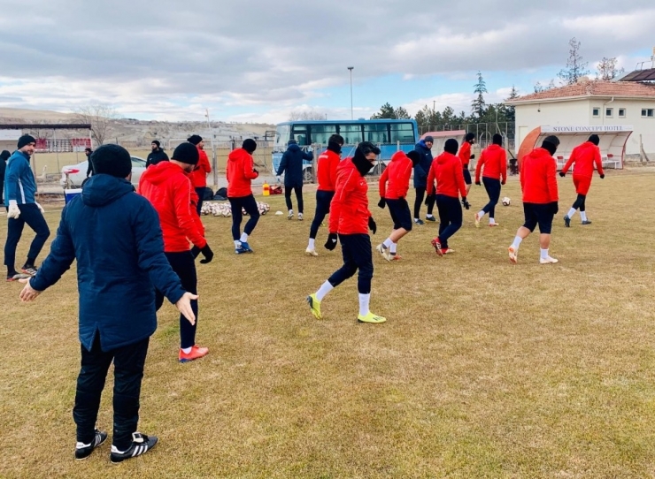 Nevşehir Belediyespor, Osmaniye Deplasmanına 3 Puan İçin Gidiyor