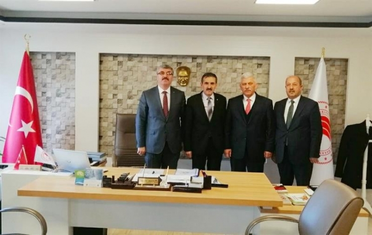 Veteriner Hekimlerin Sorunları İstişare Edildi