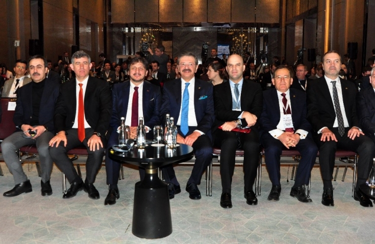 Tobb Başkanı Hisarcıklıoğlu: "Doğrudan Gelen Yabancı Sermaye Yatırımı, Yıllık Ortalama 10 Milyar Dolarlar Seviyesine Çıktı"