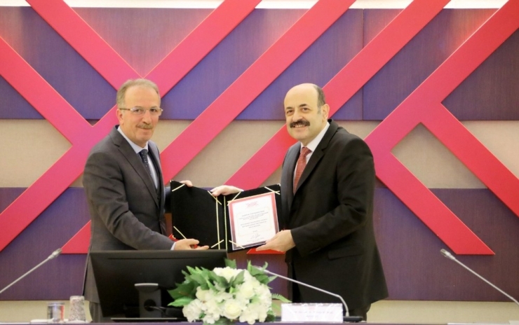 Bartın Üniversitesinden Tarihi Hamle