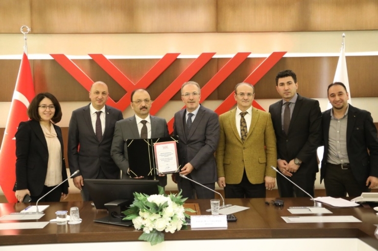 Bartın Üniversitesinden Tarihi Hamle