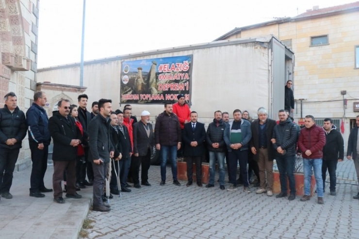 Deprem Bölgesi İçin Ürgüp’te Toplanan Yardımlar Dualarla Gönderildi