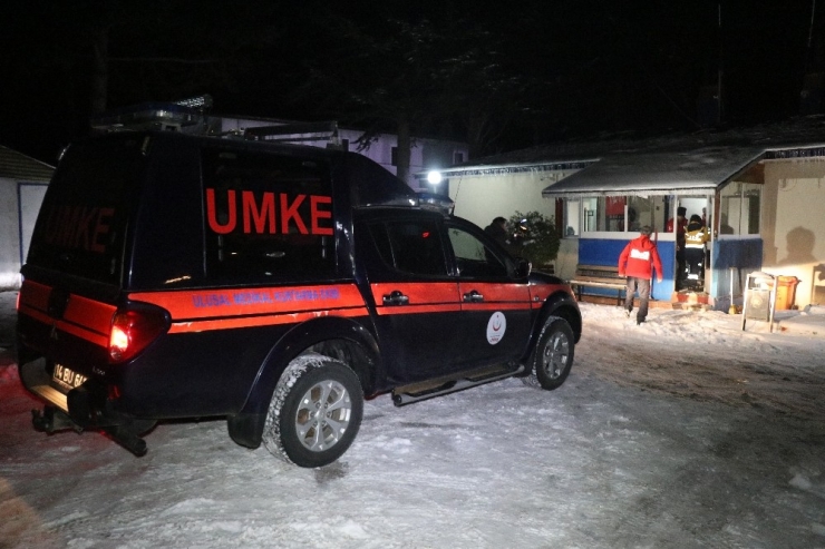 Bolu’dan, Elazığ Depremine 11 Kişilik Sağlık Ekibi Desteği