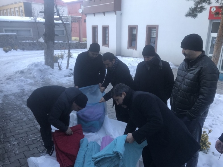 Muş Belediyesi Elazığ İçin Yardım Kampanyası Başlattı
