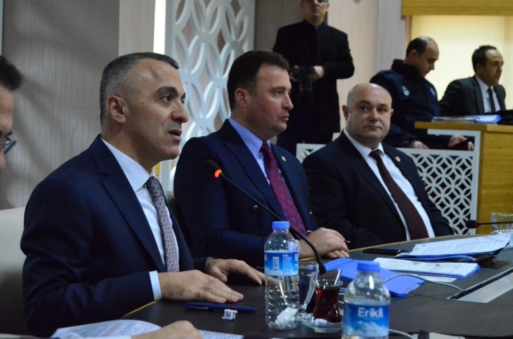 Kırklareli’de Olay Çıkan Eğlence Mekanlarıyla İlgili Toplantı