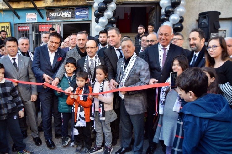 Ahmet Nur Çebi, Söke Beşiktaşlılar Derneği’ni Açtı