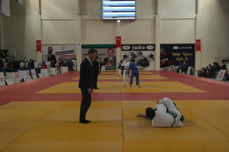 Spor Toto 2020 Ümitler Türkiye Judo Şampiyonası, Kilis’te Devam Ediyor