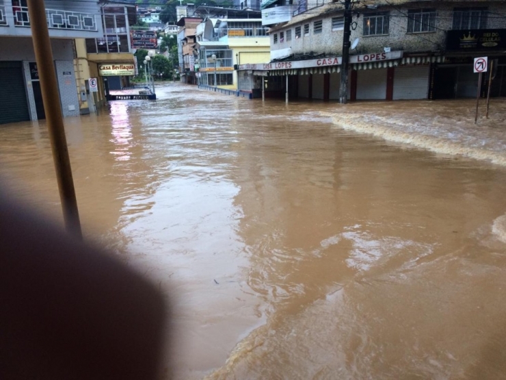 Brezilya’da Sel Ve Heyelanda Ölenlerin Sayısı 30’a Yükseldi