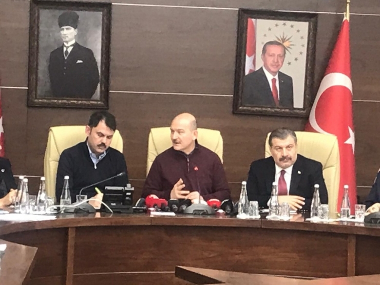 Elazığ’daki Depremden Etkilenen Diyarbakır’da 3 Bina Yıkıldı