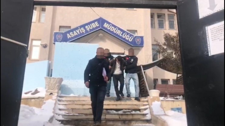 150 Lira İçin Arkadaşını Öldürdü