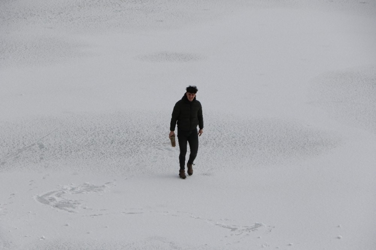 Karabük’te Göletler Buz Tuttu