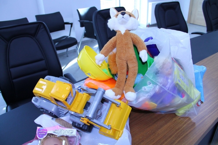 Amasya’dan Deprem Bölgesine “Bir Oyuncak Bir Mektup”