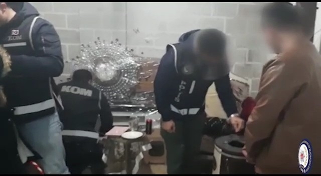 Bursa’da Silah Tacirlerine Operasyon: 10 Tutuklu