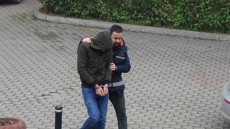 Beş Milyonluk Tevrat’ı Satmaya Çalışan Zanlı Adliyede