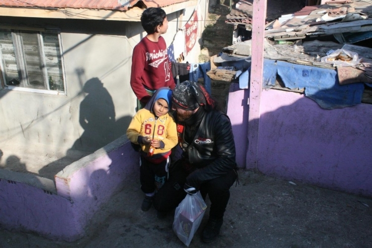 Bu Kez ‘Gönüllere’ Sürdüler