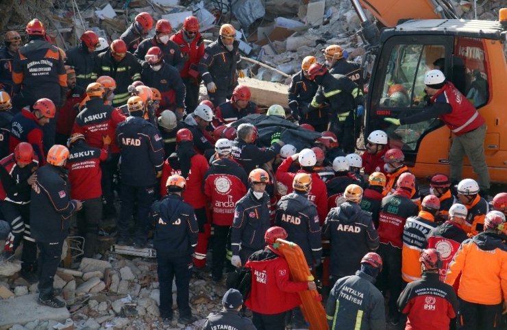 Elazığ’da Bir Kişinin Daha Cansız Bedenine Ulaşıldı