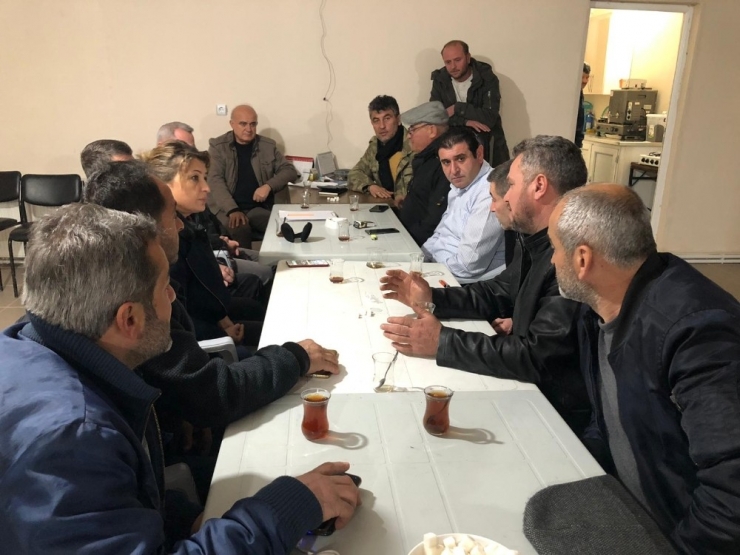 Hüyük’te “Haydi Hüyük Elazığ’a El Ver” Adlı Yardım Kampanyası