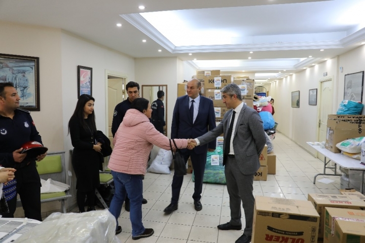 Marmaris Depremzedeler İçin Tek Yürek Oldu