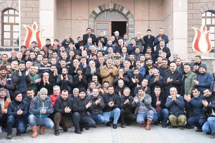 Muş Belediyesinde Toplu Sözleşme Sevinci