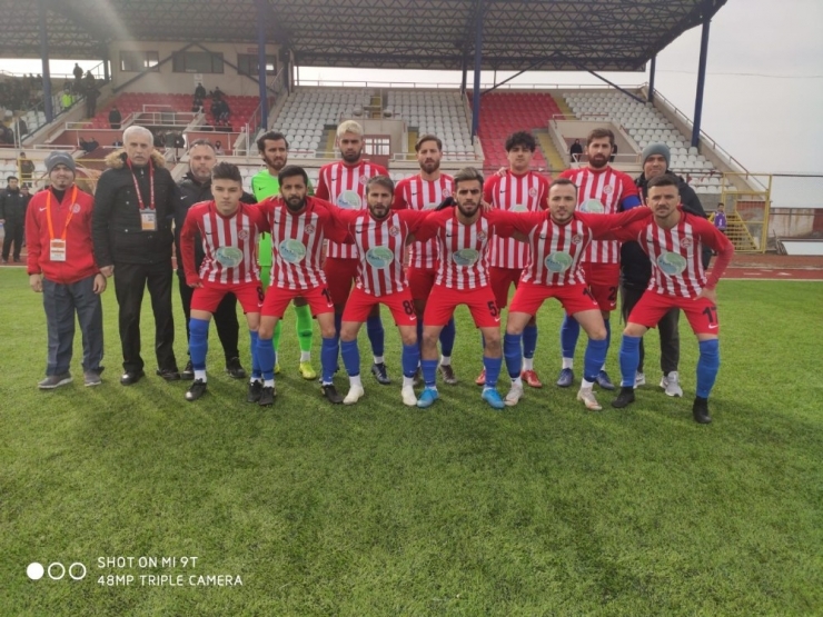 Sandıklıspor’da Kötü Gidiş Devam Ediyor, Teknik Direktör İstifa Etti