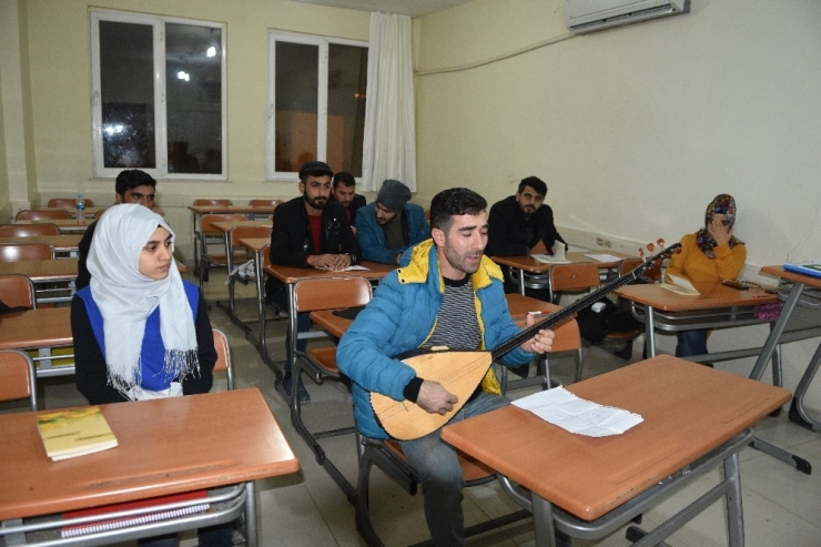 Siverek’te Zazaca Kursu Açıldı