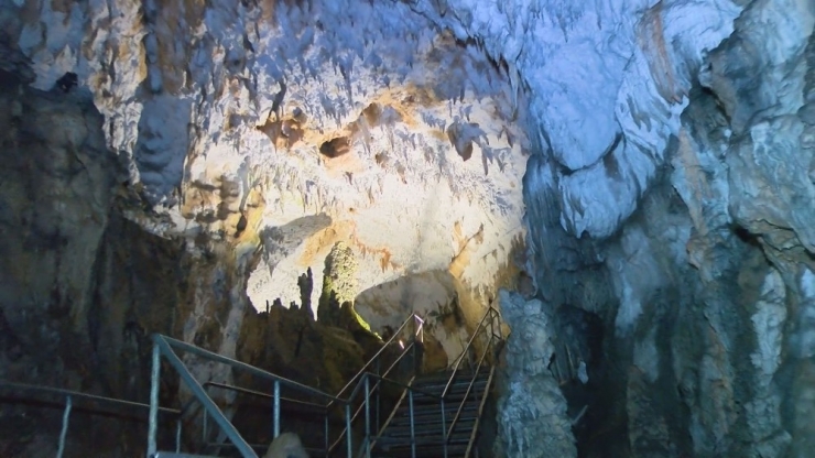 Bu Mağarada Sıcaklık Hep Aynı