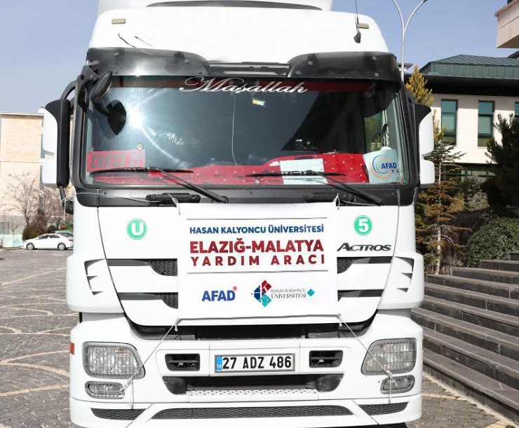 Hkü Öğrenci Kulüplerinden Elazığ’a Uzanan Yardım Eli
