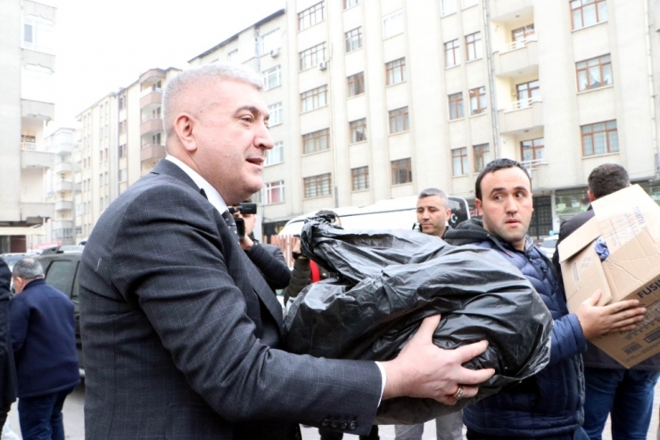 Mhp Kayseri İl Başkanlığı’ndan Deprem Bölgelerine Yardım Eli