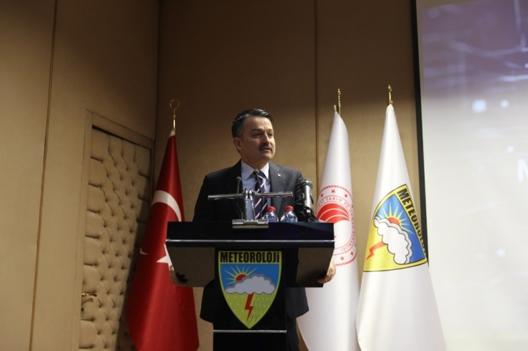 Bakan Pakdemirli: ”Mobil Gözlem Tırı Afet Anında Vatandaşları Bilgilendirecek”