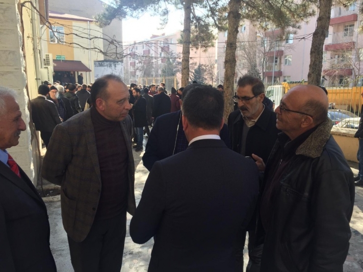 Başkan Akın Elazığ’da Depremzedelerle Buluştu