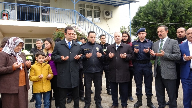 Şehit Kızının Duygusal Anları