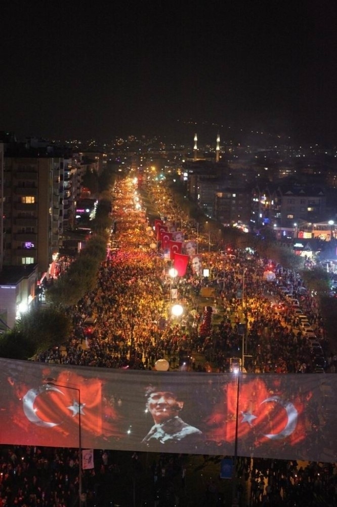 Bursa Valiliği, 2020 Gösteri Ve Yürüyüş Alanlarını Açıkladı