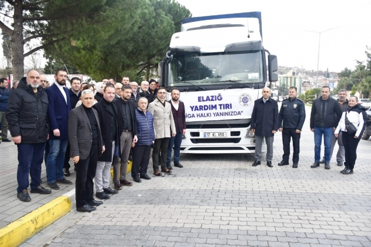 Bigalıların Yardım Tır’ı Deprem Bölgesine Doğru Yola Çıktı