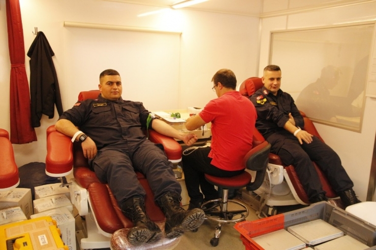 Jandarma’dan Kan Bağışı