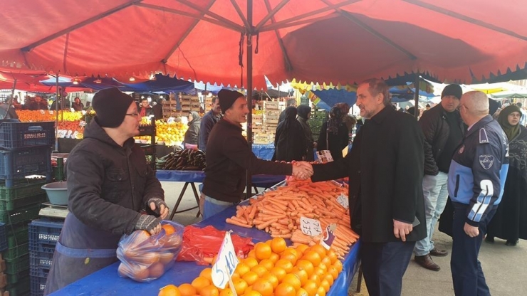 Başkan Şahin Pazarcı Esnafının Sorunlarını Dinledi