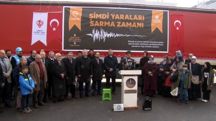 Kayseri’den Deprem Bölgesine 3 Tır Yardım